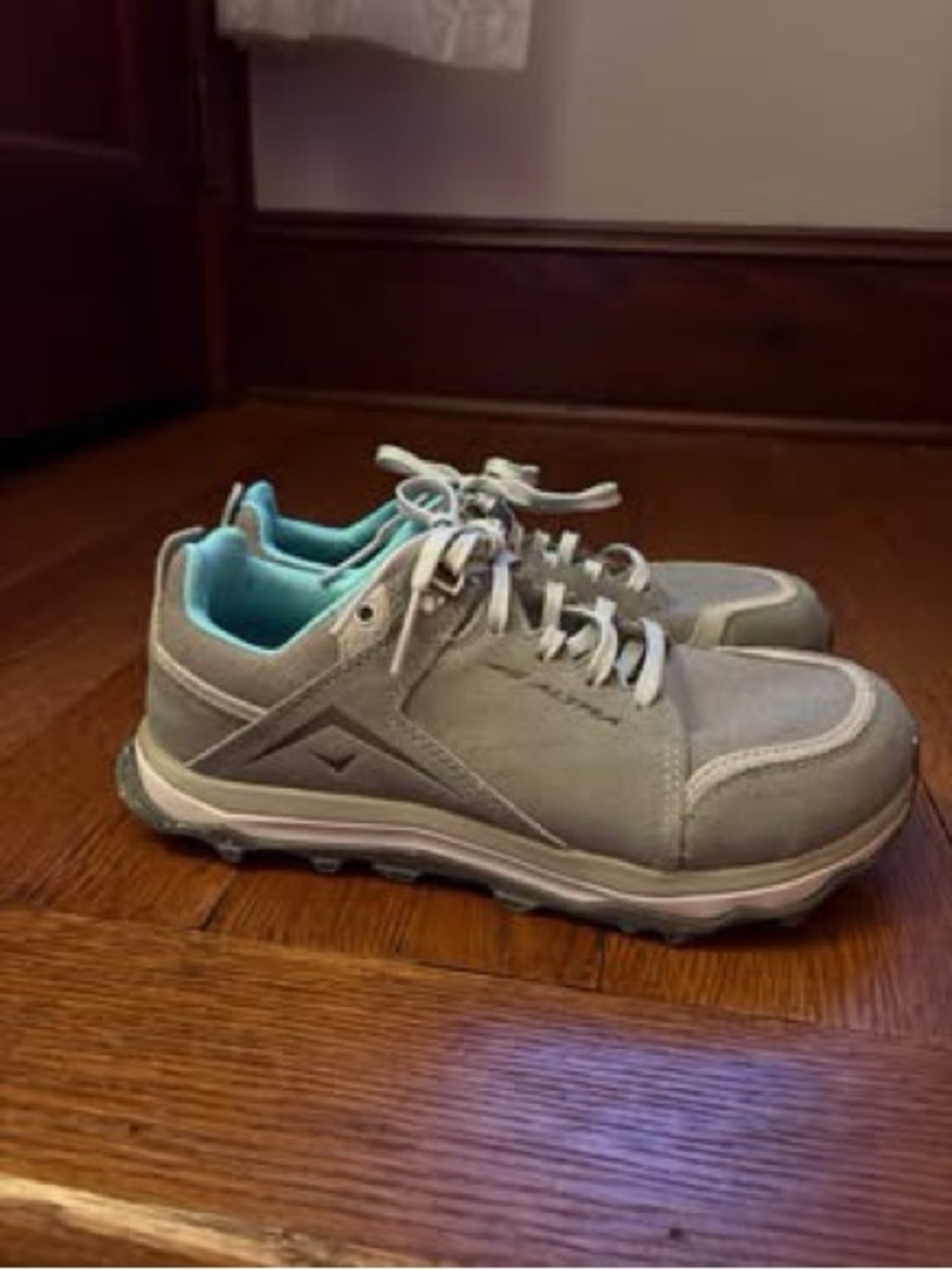 Altra Lone Peak Suede - Women’s 7